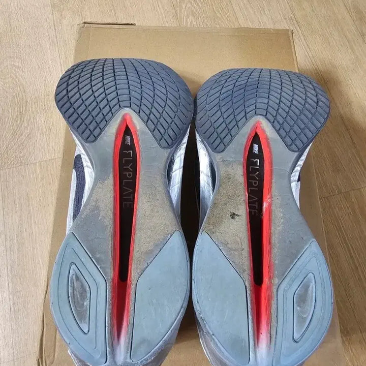 [BUNJANG] Nike Vaporfly 4% Flyknit Running Shoes / 베이퍼플라이4 265