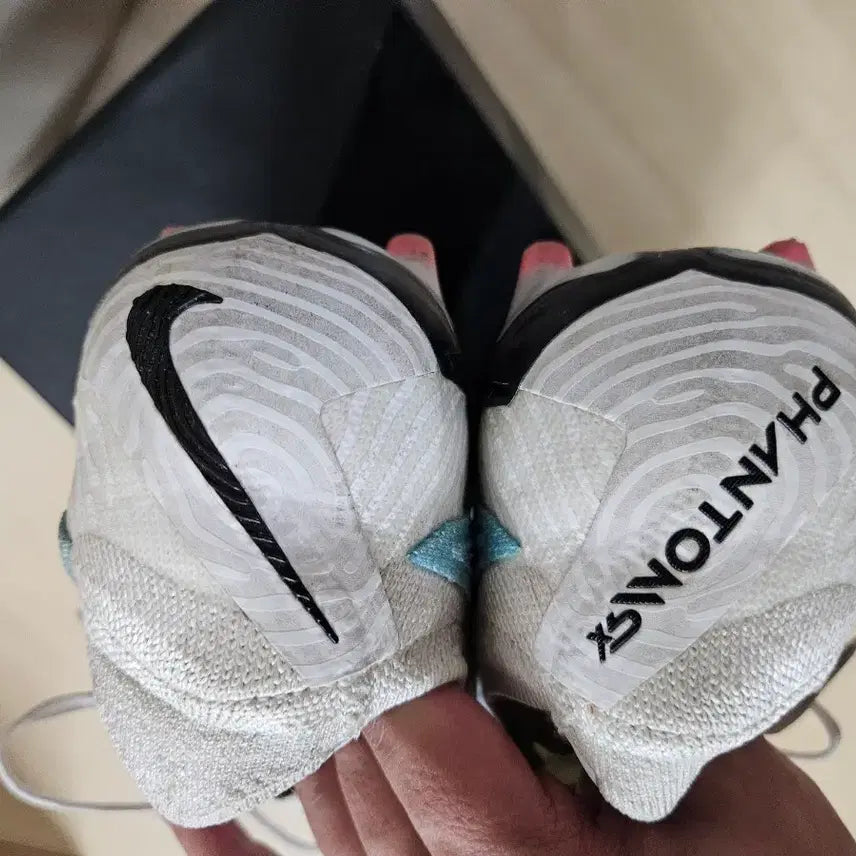 [BUNJANG] Nike Phantom GX AG Pro Blue Soccer Cleats 255mm / 팬텀 GX AG pro 블루 축구화 255사이즈