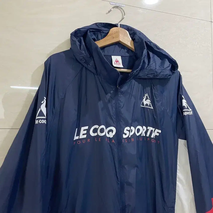 [BUNJANG] Le Coq Sportif Lightweight Windbreaker Jacket Men&