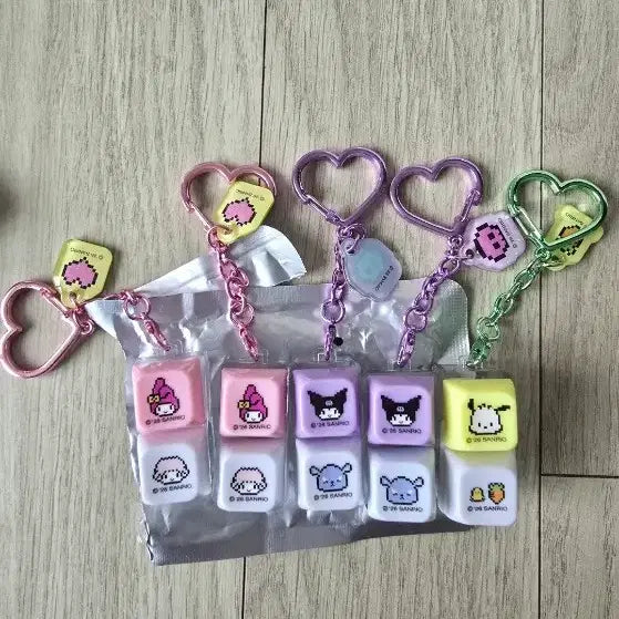 [BUNJANG] Sanrio Keycap Keyring / 산리오 키캡키링