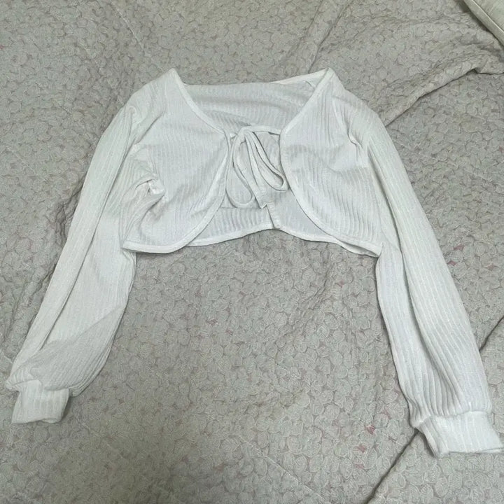 [BUNJANG] White Zigzag Cardigan Bolero / 에이블리 흰색 볼레로 / 화이트 지그재그 가디건 여름 니트