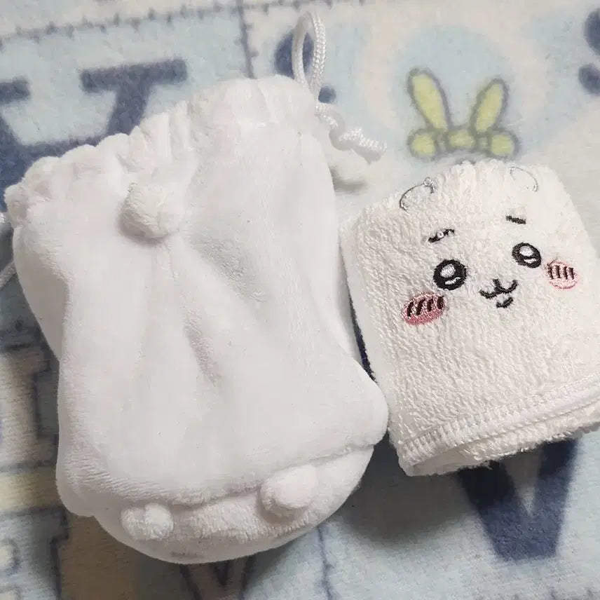[BUNJANG] Cheekawaii Hand Towel / 치이카와 핸드타올 손수건 양도