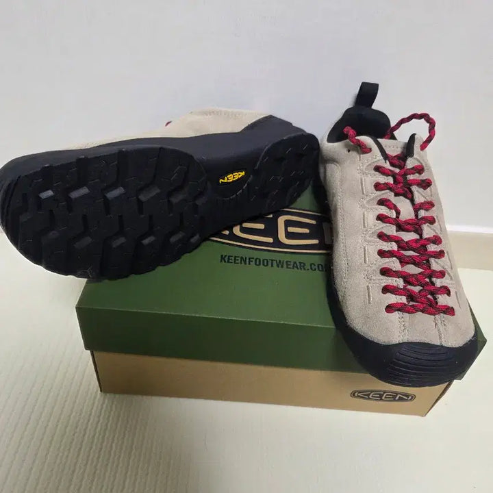 [BUNJANG] Keen Jasper Suede Silvermink Sneakers 270mm / 정품,새상품) 킨 재스퍼 스웨이드 실버밍크 270mm