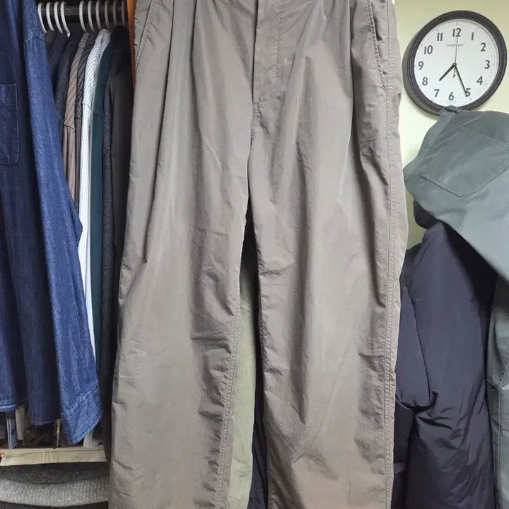 [BUNJANG] Another Office Santiago Officer Pants Taupe Grey / 3) 어나더오피스 산티아고 오피서 팬츠 타우페그레이