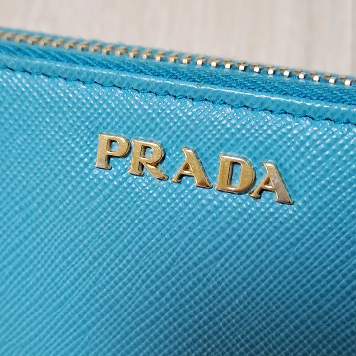[BUNJANG] Prada Saffiano Bi-Color Zip Wallet / [100%/정품] 프라다 사피아노 투톤 지퍼 지갑