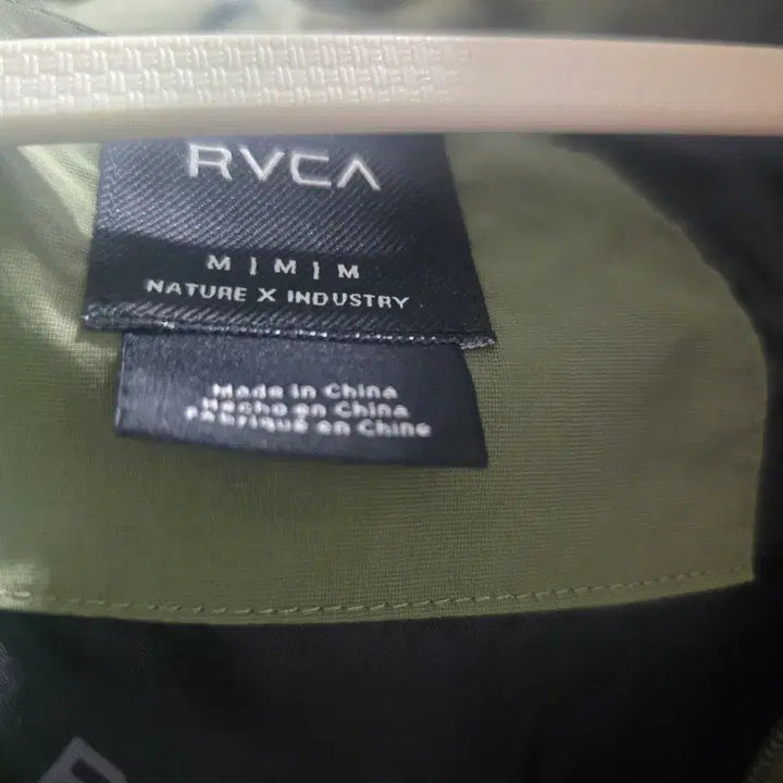[BUNJANG] Recall Khaki Long Padding / Recall 카키 롱 패딩