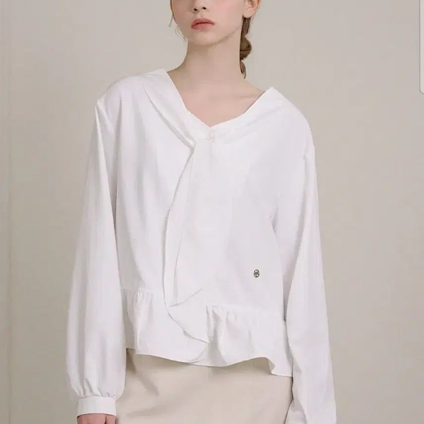 [BUNJANG] Michell Mycey Pooky Frill Tie Blouse / [새상품] 미케네 푸키 프릴 타이 블라우스(정가9.6)