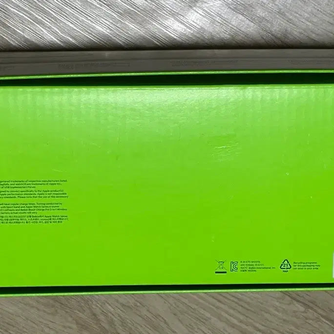 [SOLD OUT] 벨킨 3in1 15W 충전패드 WIZ016