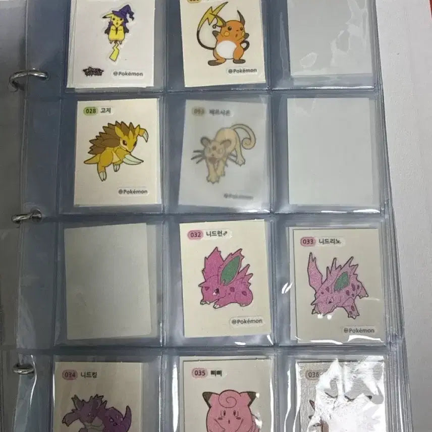 [BUNJANG] Pokemon Sticker Collection Case / 포켓몬 스티커