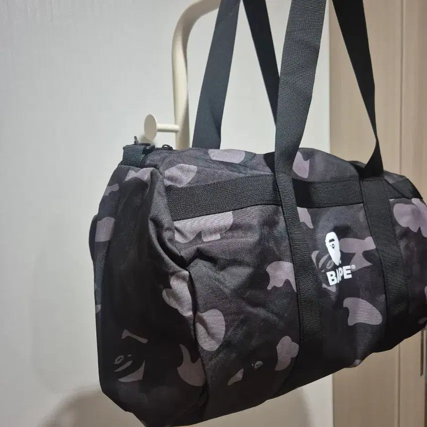 [BUNJANG] A Bathing Ape Black Duffle Bag / 베이프 블랙 더플백 새상품