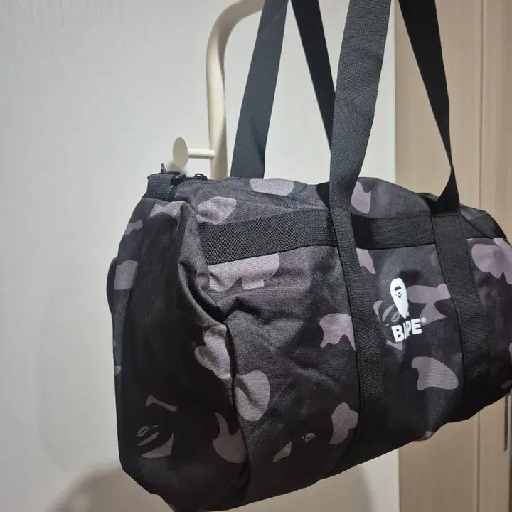 [BUNJANG] A Bathing Ape Black Duffle Bag / 베이프 블랙 더플백 새상품