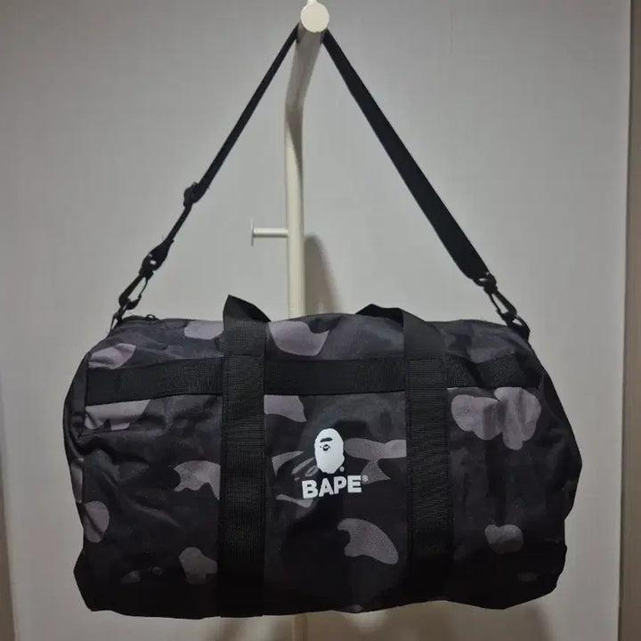 [BUNJANG] A Bathing Ape Black Duffle Bag / 베이프 블랙 더플백 새상품