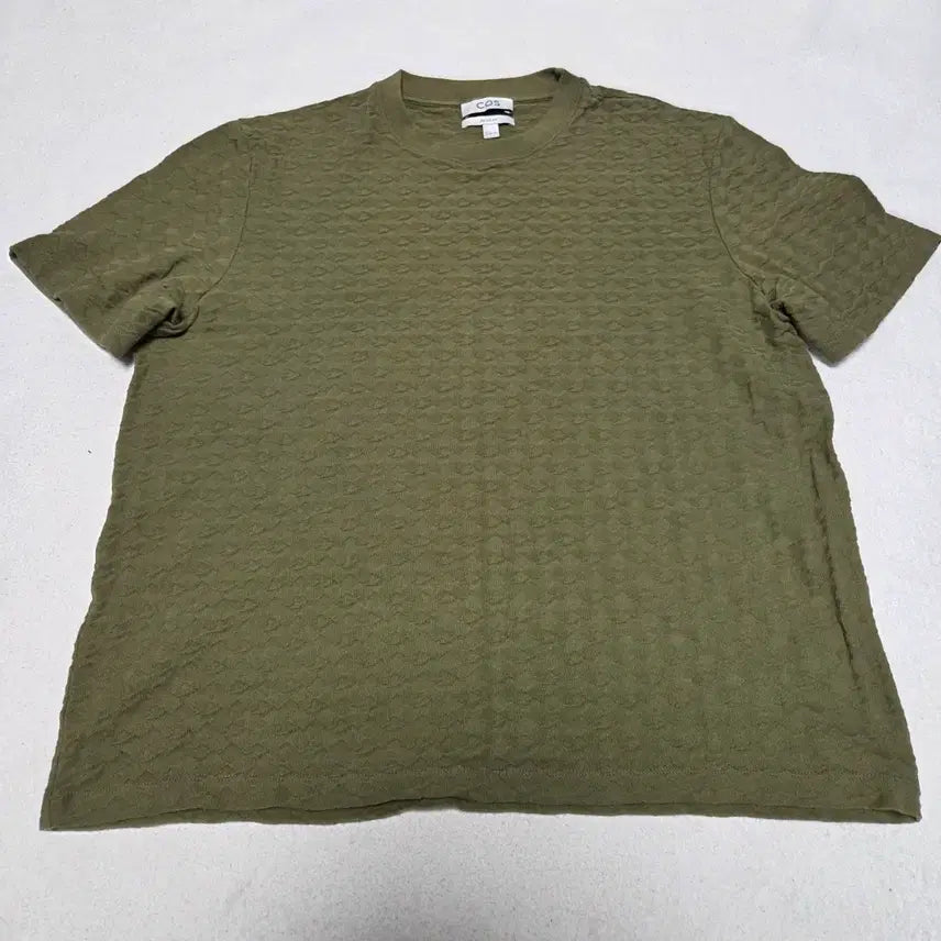[BUNJANG] COS Olive Green Short Sleeve T-Shirt / COS 코스 올리브 그린 반팔 티셔츠