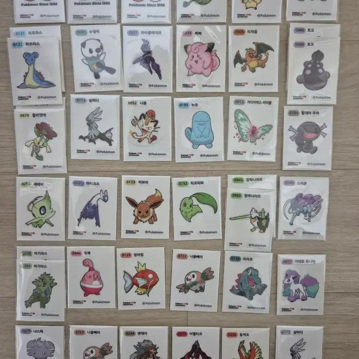 [BUNJANG] Pokemon Sticker Collection Season 5 30th Anniversary Pixel Stickers / 포켓몬 띠부씰 교환 시즌5 30주년 및 여러로 픽셀 띠부씰 교환 .