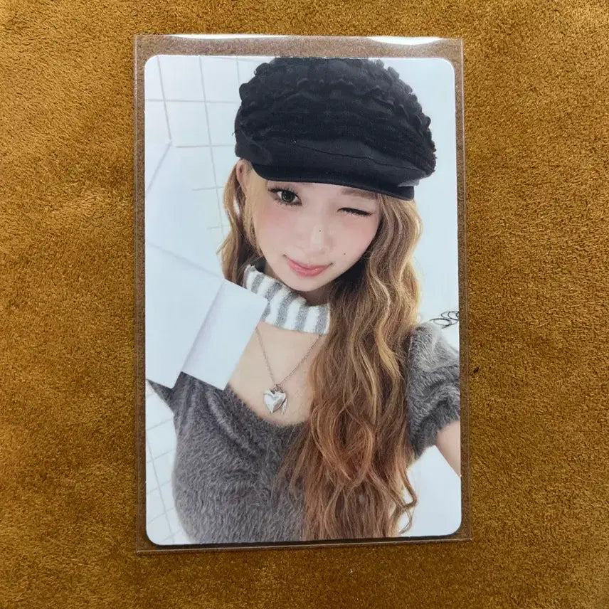 [BUNJANG] IVE Rei Withmuu Lucky Draw Photocard (Loved Outfit) / 아이브 리바이브 위드뮤 특전 포카 레이 러브드 착장