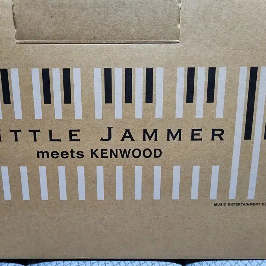 [BUNJANG] Bandai Little Jammer Kenwood Collaboration Robot / 반다이 리틀잼머 켄우드 콜라보 로봇