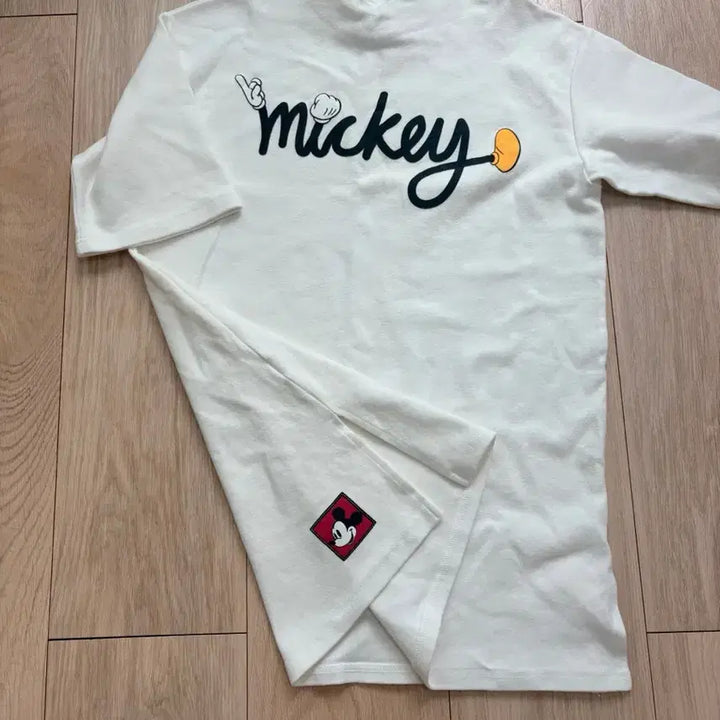 [BUNJANG] Disney Mickey Mouse Short Sleeve T-Shirt White / 디즈니 미키마우스 반팔티