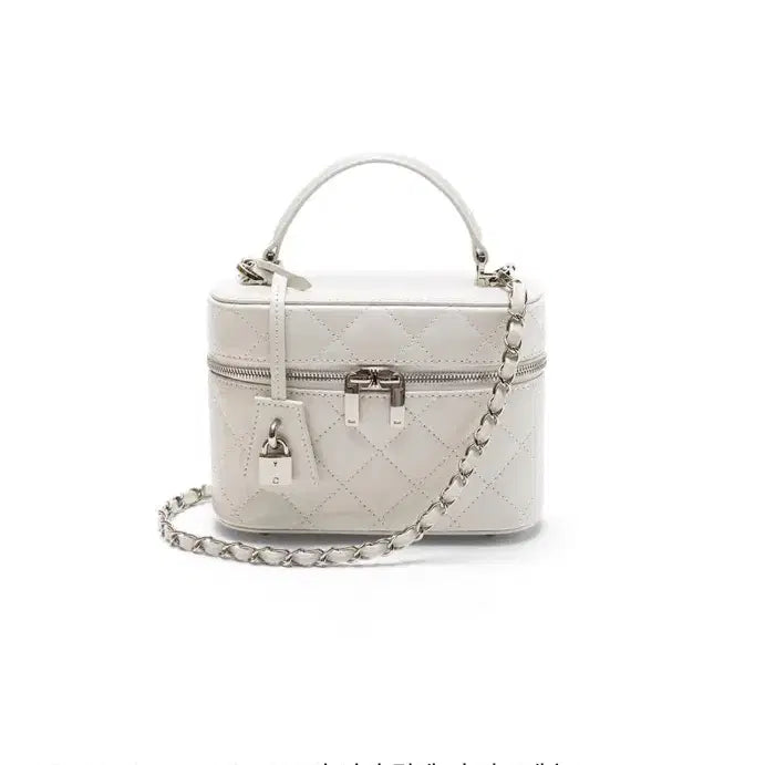 [BUNJANG] Cardinal Red Vanity Bag with Shoulder Chain / 카디널레드 베니티 화이트 +숄더체인