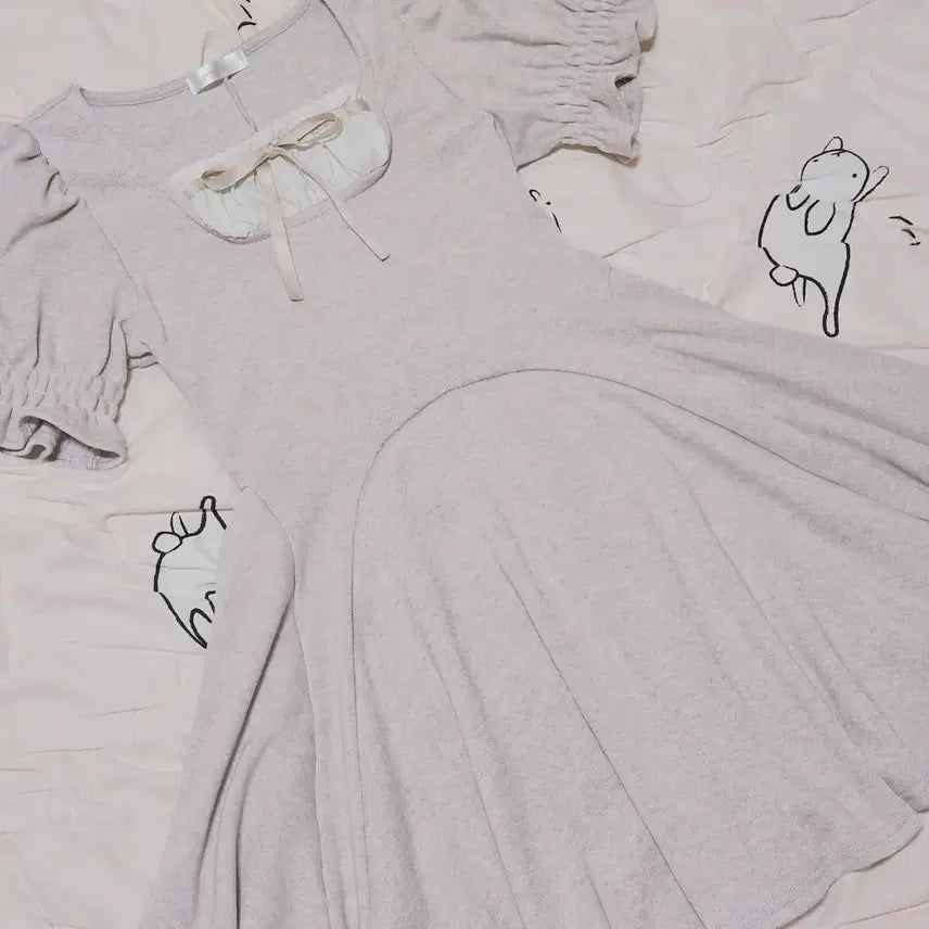 [BUNJANG] Evelyn Frill Pink Square Neck One-Piece Dress / evelyn 에블린 프릴 핑크 스퀘어넥 원피스