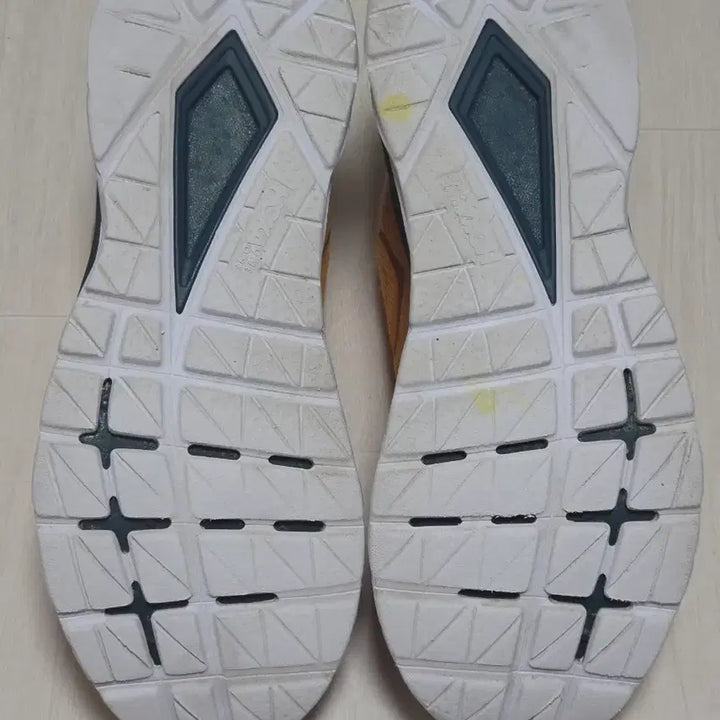 [BUNJANG] Hoka One One Mach Supersonic Running Shoes Size 275 / 호카 오네오네 마하 슈퍼소닉 275사이즈