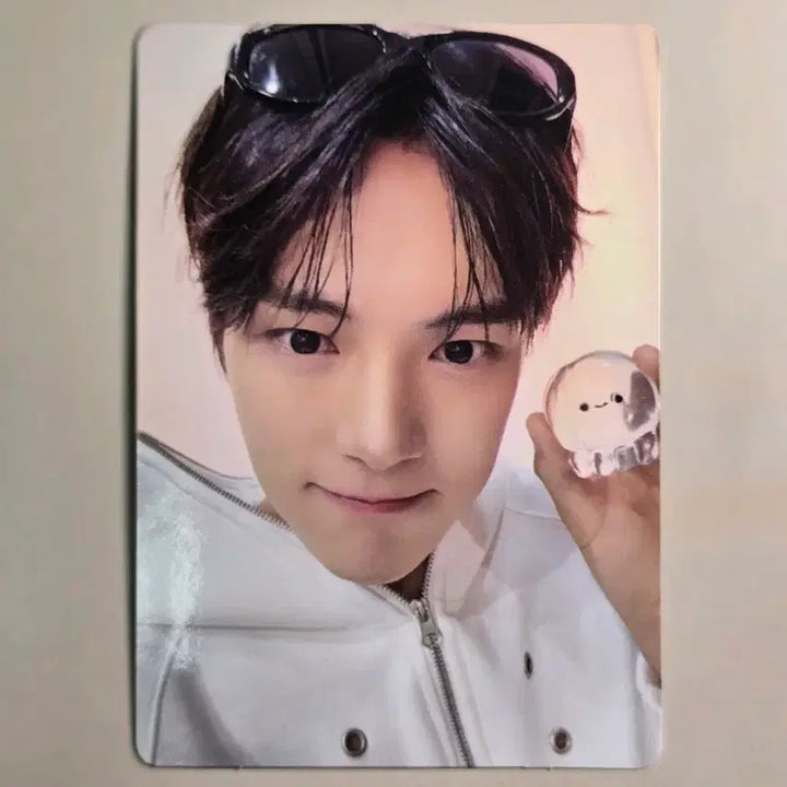 [BUNJANG] Monsta X Unfold Minhyuk Special Edition Photocard / 몬스타엑스 언폴드 민혁 특전 포카