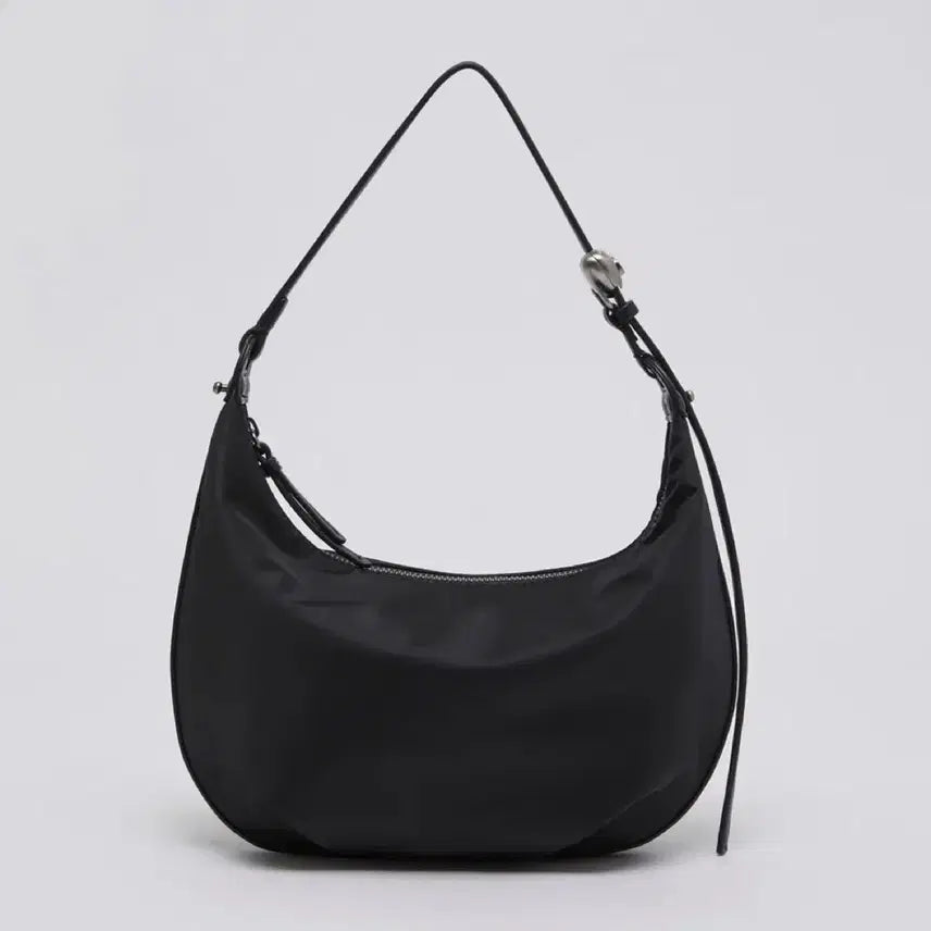 [BUNJANG] Archive Appke Luv Moon Bag (Nylon Black) / 아카이브앱크 러브문 백 Luv moon bag (Nylon black)