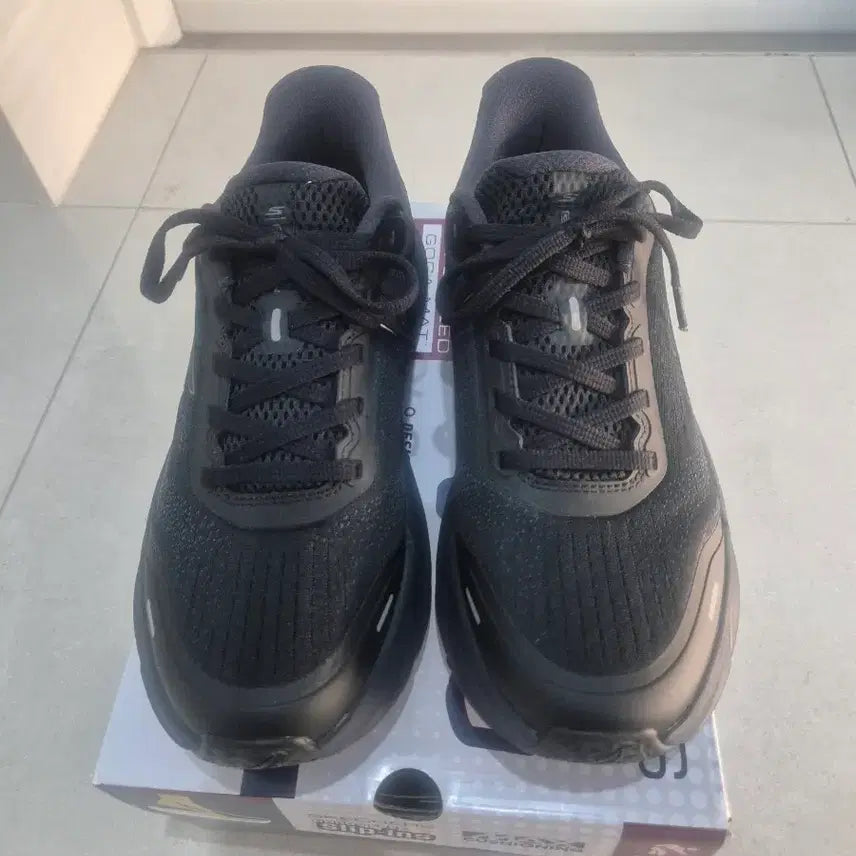 [BUNJANG] Skechers Max Cushioning Premier 3 Slip-Ins Black Running Shoes / 스케쳐스 맥스쿠셔닝 프리미어3 슬립인스 블랙