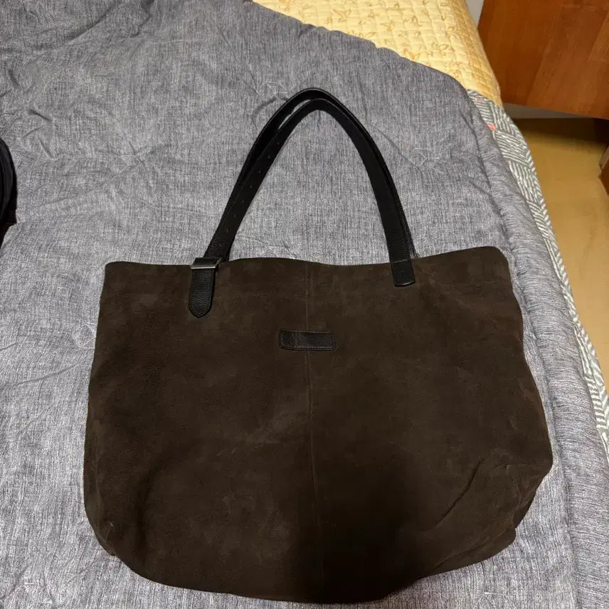 [BUNJANG] Hatching Room Suede Tote Bag / 해칭룸 토트백
