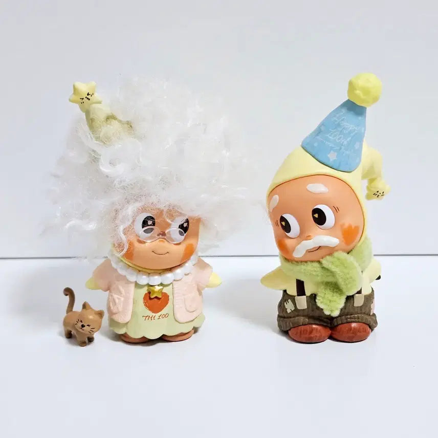 [BUNJANG] Pop Mart Tiny Star Falling in Love Series Long White Hair Figure Bundle / 작은별 사랑에 빠지다 시리즈 백발까지 함께 오래오래 팝마트 정품 피규어