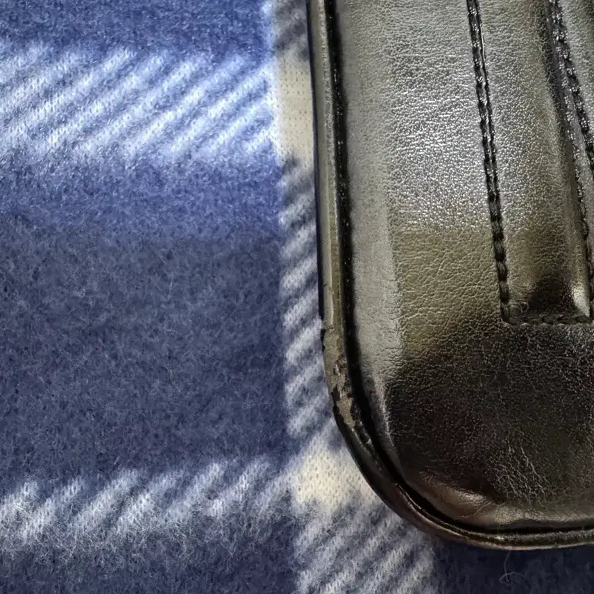 [BUNJANG] Mischief Chain Crossbody Bag / 미스치프 체인 크로스백