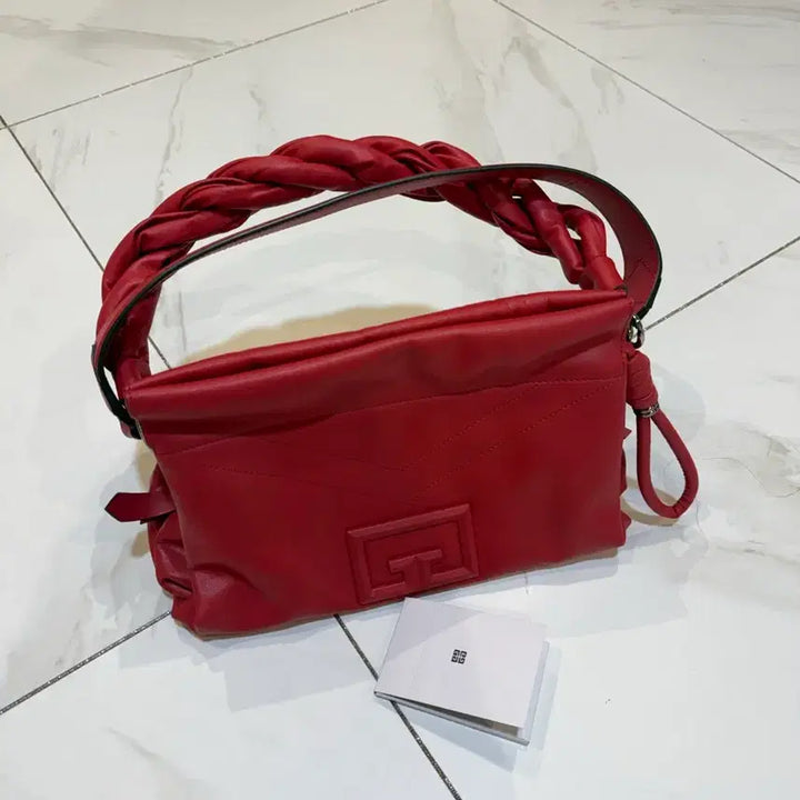 [BUNJANG] Givenchy ID 93 Shoulder Bag / 지방시 id 93 숄더백