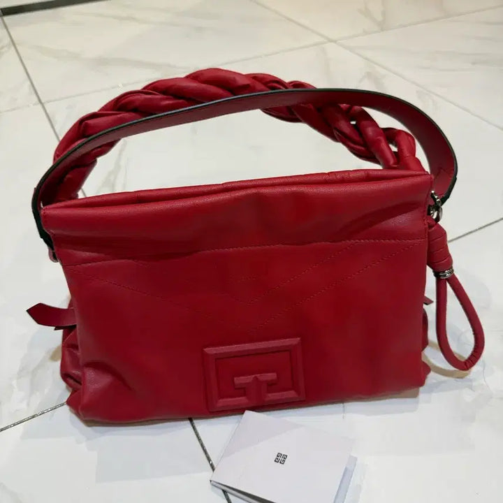 [BUNJANG] Givenchy ID 93 Shoulder Bag / 지방시 id 93 숄더백
