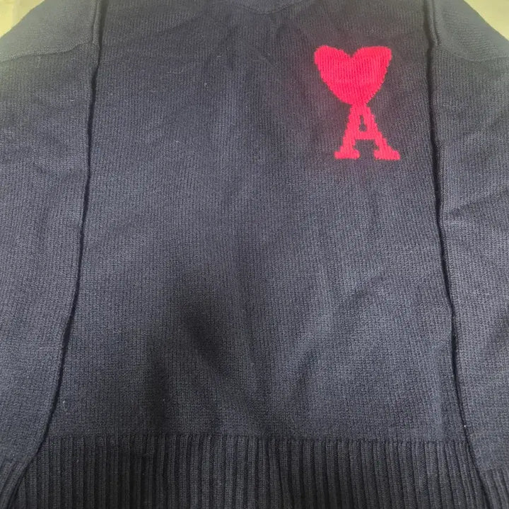 [BUNJANG] Ami Intarsia Heart Logo Black Wool Knit / 아미 인타르시아 하트 로고 블랙 울 니트