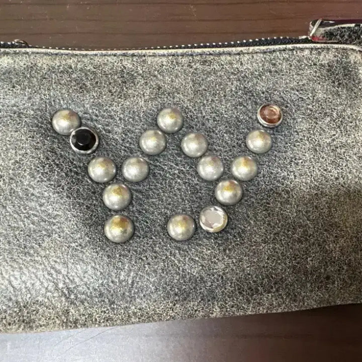 [BUNJANG] Openyyy Studded Wallet / 오픈와이와이 스터드 지갑