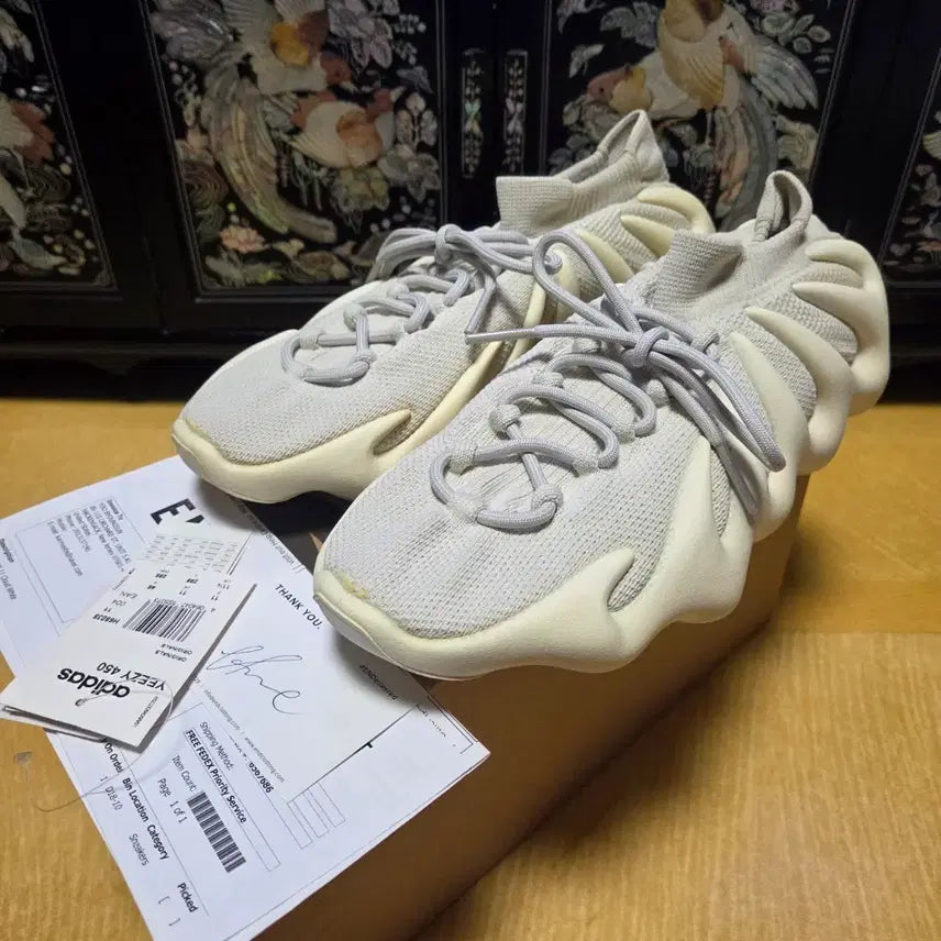 [BUNJANG] Adidas Yeezy 450 Cloud White / [295] 이지 450 클라우드 화이트