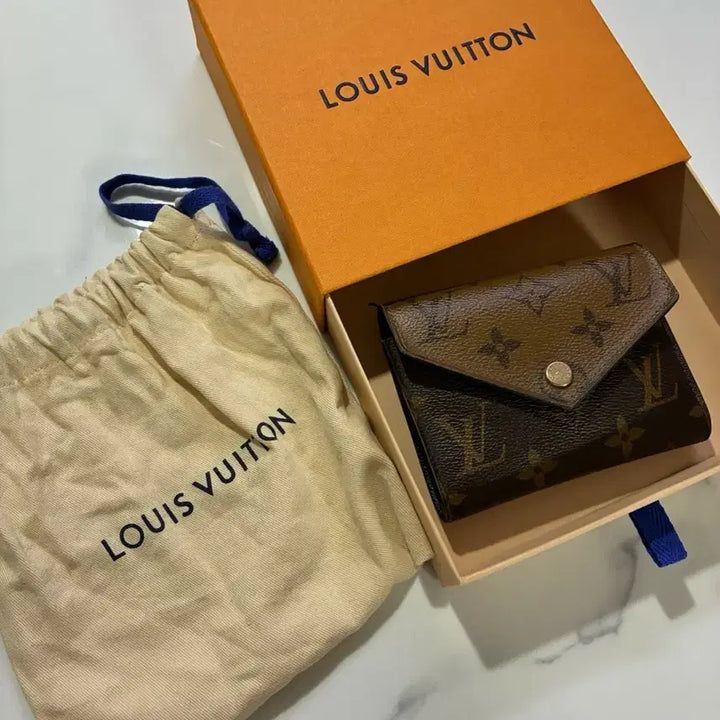 [BUNJANG] Louis Vuitton Monogram Victorine Wallet / 루이비통 모노그램 빅토린 반지갑