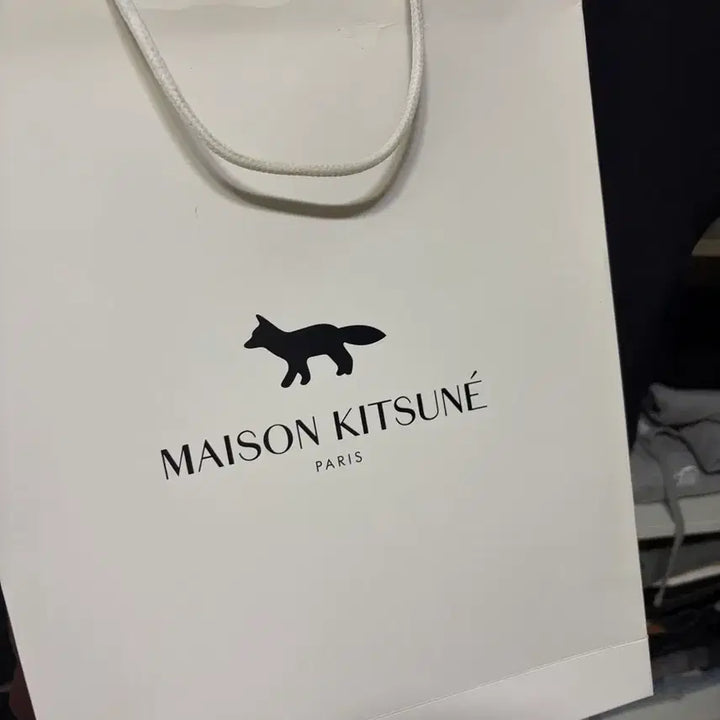 [BUNJANG] Maison Kitsuné Baby Fox Cardigan / 메종키츠네 베이비 폭스 가디건