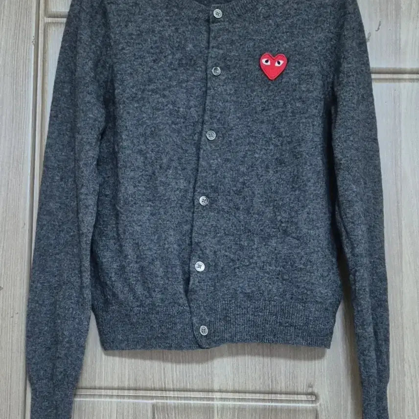 [BUNJANG] Comme des Garçons PLAY Cardigan (Women&