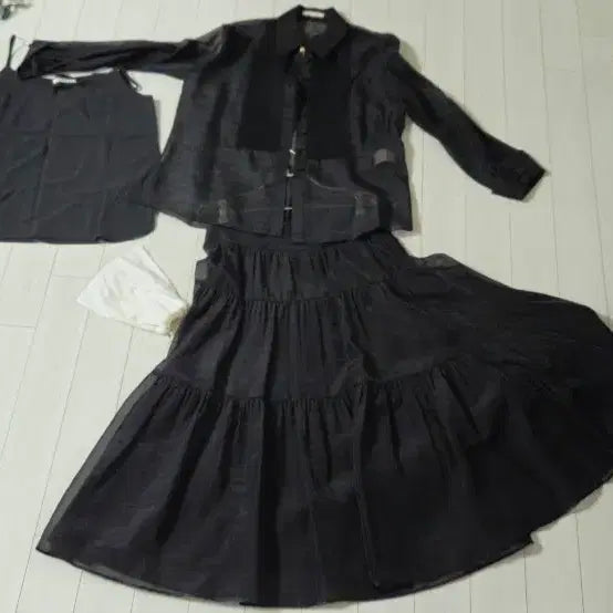 [BUNJANG] JIGOTT Black Two-Piece Set 94-165 New / JIGOTT 블랙 투피스 세트 94-165 새것