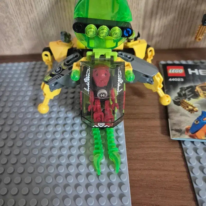 [BUNJANG] LEGO 44029 Queen Beast vs. Hero Team (Partial Set) / 레고 44029 히어로팩토리 퀸비스트 vs 히어로팀 일부