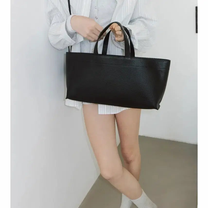 [SOLD OUT] 네세서리 와이드백 블랙 - medium