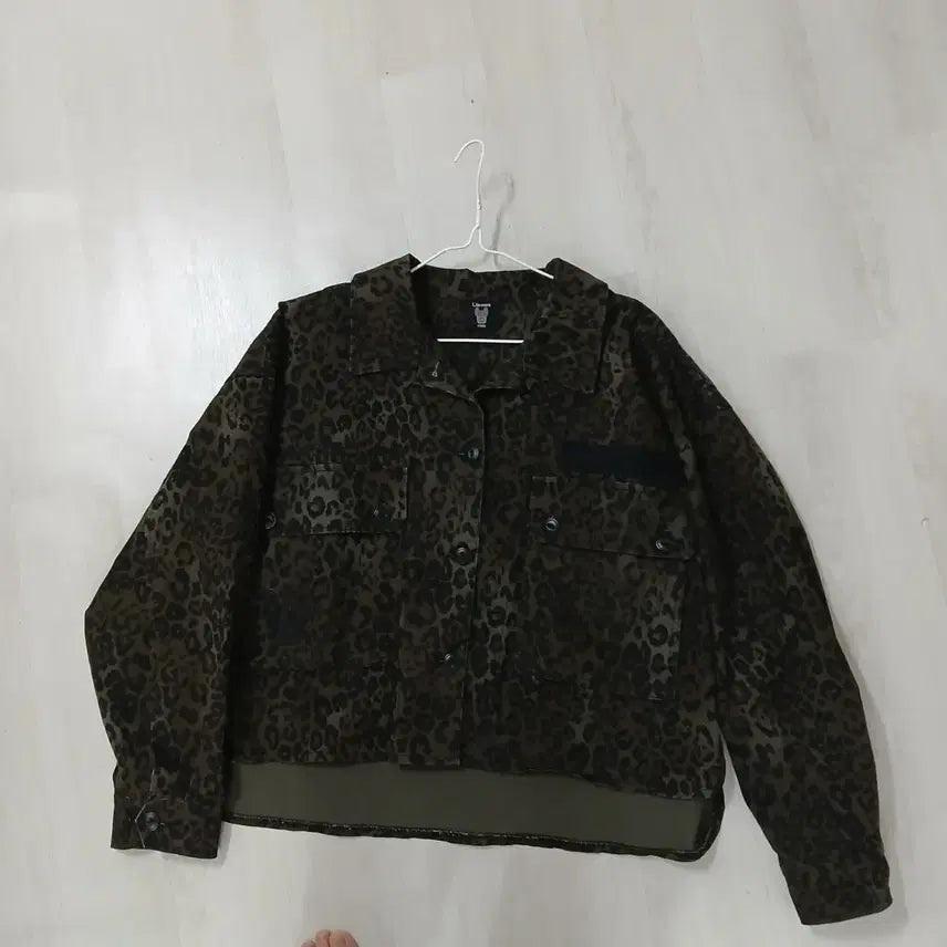 [BUNJANG] Life Work Leopard Shirt Jacket (Free Size) / 라이프워크 레오파드 셔츠 자켓 정품 free