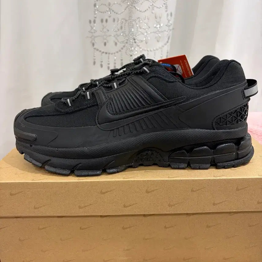 [BUNJANG] Nike Zoom Vomero 5 &