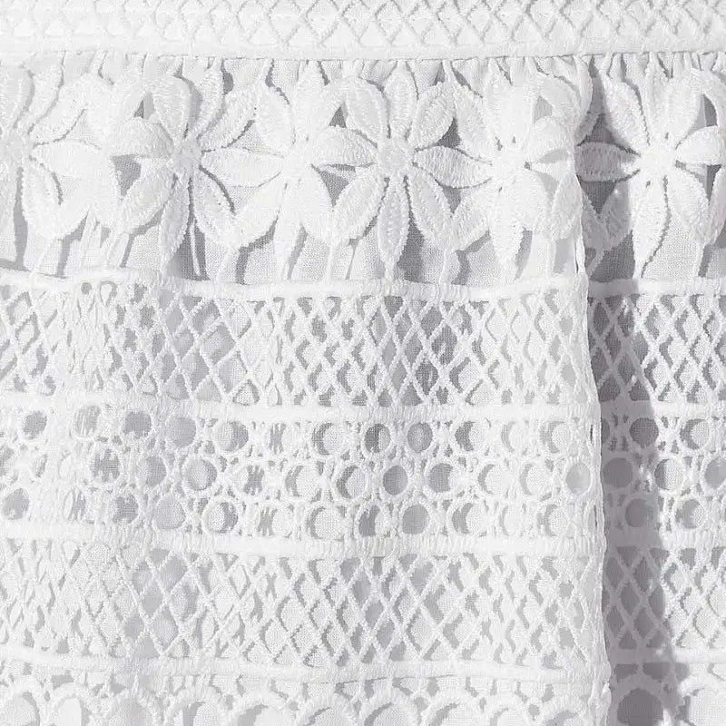 [BUNJANG] Burberry Punching Lace Skirt / [버버리] 펀칭 레이스 스커트