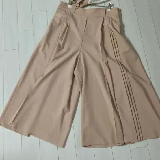 [BUNJANG] G.T. Beige Wide Pants (Waist 70-90) / 지트 베이지 와이드 팬츠 70-90