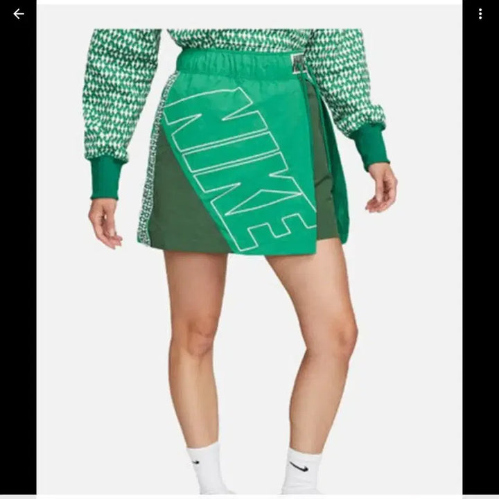 [BUNJANG] Nike Half Sleeve T-Shirt and Skirt Set / 나이키 반팔 티셔츠 / 치마세트 그린