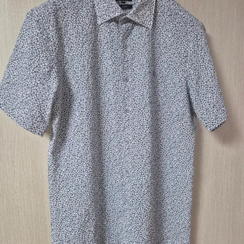 [SOLD OUT] 닥스 지짐이 원단 셔츠 여름 카라티 반팔 100