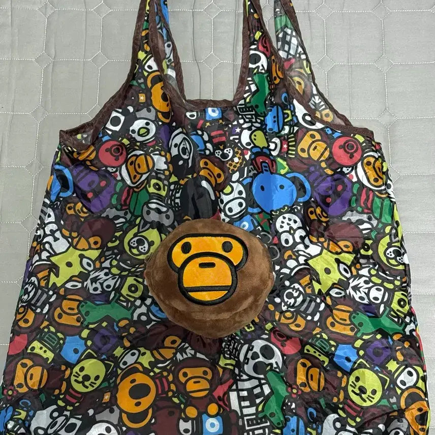 [BUNJANG] Starbucks x BAPE Baby Milo Foldable Bag / [새상품] 스타벅스 베이비 마일로 폴더블 백