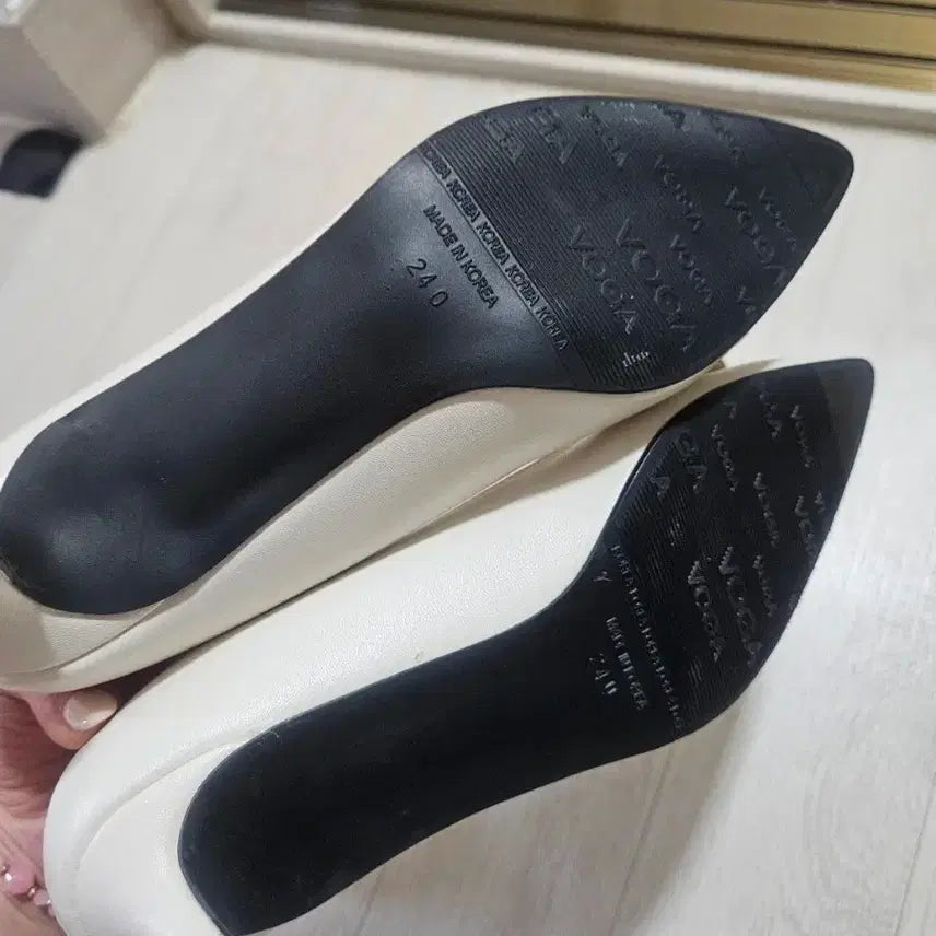 [BUNJANG] BOGA Handmade Shoes Ivory Pumps 5cm Cubic Embellishment / 수제화 보가구두 5센티 강자매미소페텐디무크 듀엘지컷에고이스트
