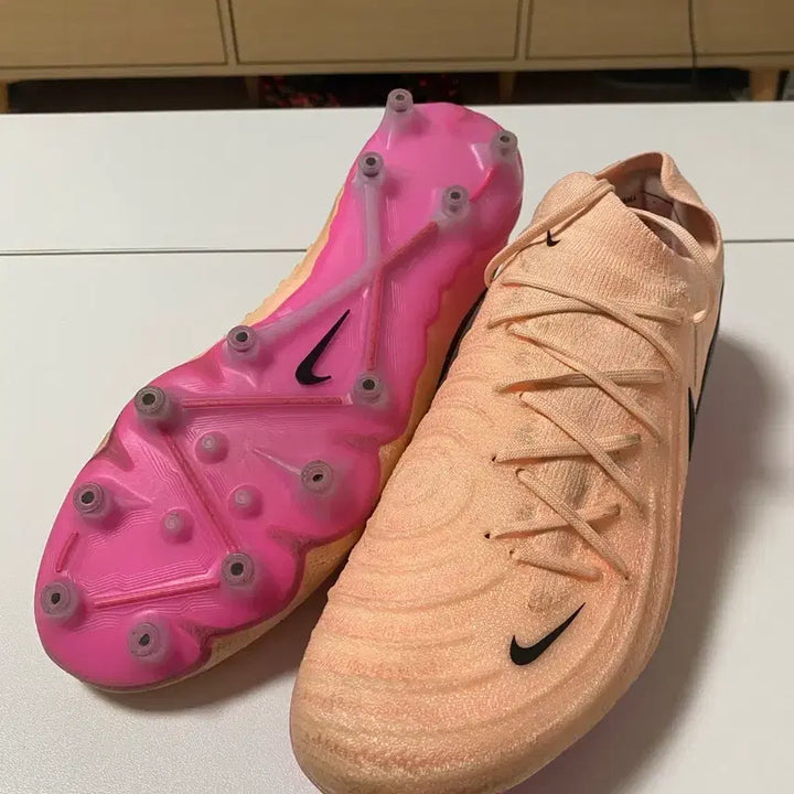 [BUNJANG] Nike Phantom GX2 Elite AG Soccer Cleats Size 275 / 특가) 나이키 팬텀 gx2 엘리트 ag 275